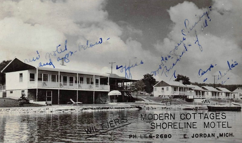 Wiltjers Shoreline Motel - Vintage Postcard